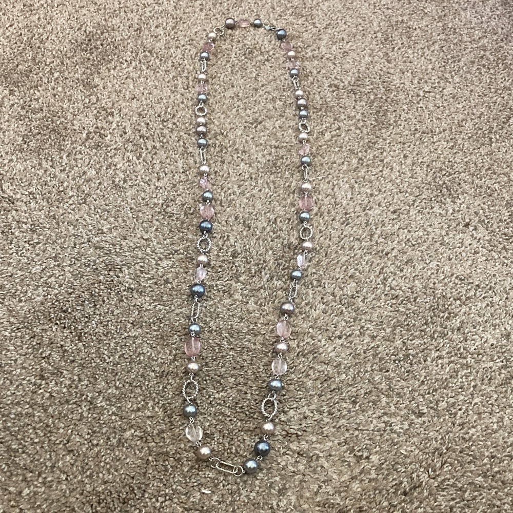 Chic Pink and Silver Beaded Necklace